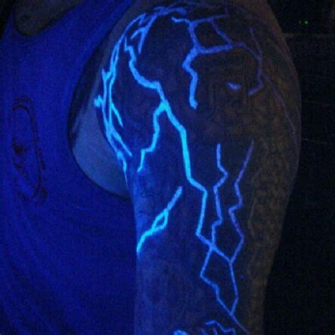 60 Glow In The Dark Tattoos Für Männer Uv Black Light Ink Designs