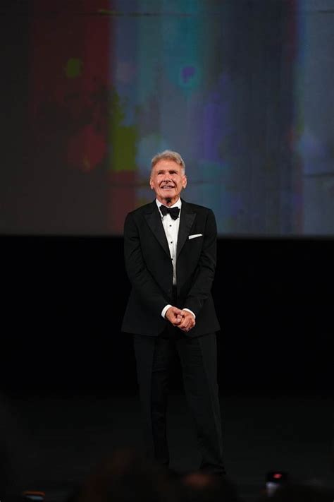 Harrison Ford Moved To Tears From Minutes Long Standing Ovation After