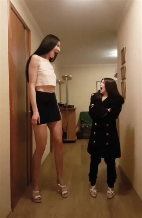 pin by marty mcgahan on tall women tall girl tall women big women
