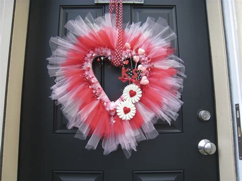 Valentine Tulle Wreath I Made Valentine Wreath Diy Christmas Mesh