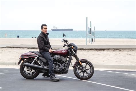 The street 750 was very easy to get used to (not much larger than a small 250) but offers so much more. VIDEO REVIEW 2015 Harley-Davidson Street 750 - Harley ...