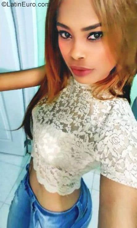flirt with rosa female 32 dominican republic girl from santo domingo do30734 latin dating