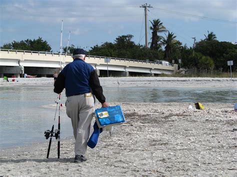 Shelling At Blind Pass Captiva Island Florida Blog The Beach