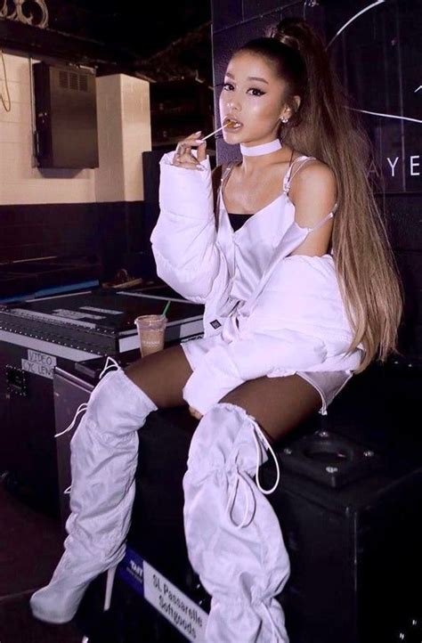 Ariana Backstage At One Of Her Shows Looking Stunning Arianagrande