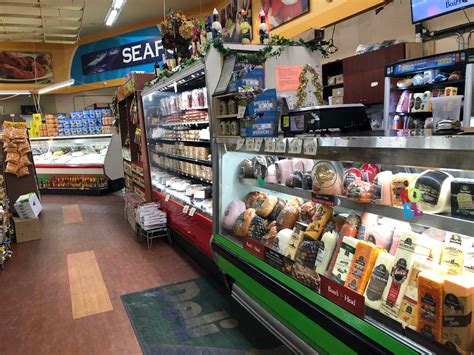 Key food debuts 'food universe' banner nov 25, 2014 food universe carries traditional quality and value customers can trust, offering savings that are out of this world, the company said. TOUR: Food Universe Marketplace - Fresh Meadows West, NY