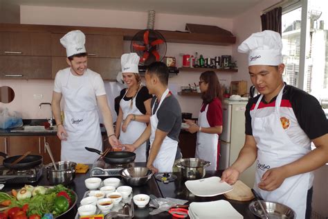 Half-Day Cyclo Cooking Class in Hanoi : Book and Enjoy with Cookly