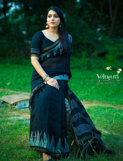 Indian Tv Anchor Rashmi Gautam Photo Shoot In Black Saree Black Saree Saree Indian Outfits