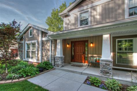 Craftsman Inspired Craftsman Façade St Louis Houzz