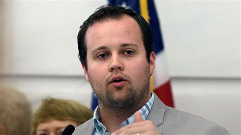 Josh Duggar Files Motion To Delay Sentencing After Trial Details Us Weekly