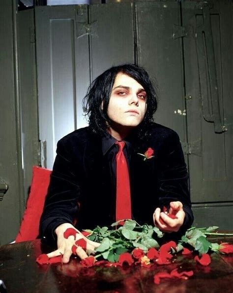 Pin By Paola Fer On Boys My Chemical Romance Gerard Way Gerard Way
