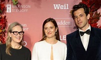Meryl Streep, 73, third wheels with daughter and husband Mark Ronson as ...