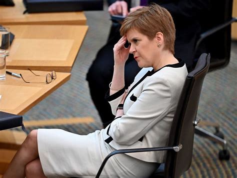 Nicola Sturgeon Insists She Is Co Operating With Alex Salmond Inquiry