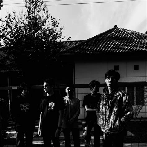Metalcore Band Rounder Release Debut Album Disclosure Indonesia
