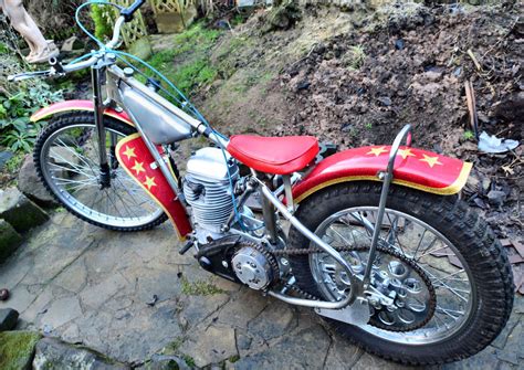 He is a man with lot of passion to one of the greatest motorcycle brand of india which was started in mysore. Pin by ILoveThatPhoto on My old Jawa Speedway bike | Bike