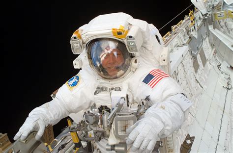 images gratuites la personne costume professionnel flottant métier astronaute outils