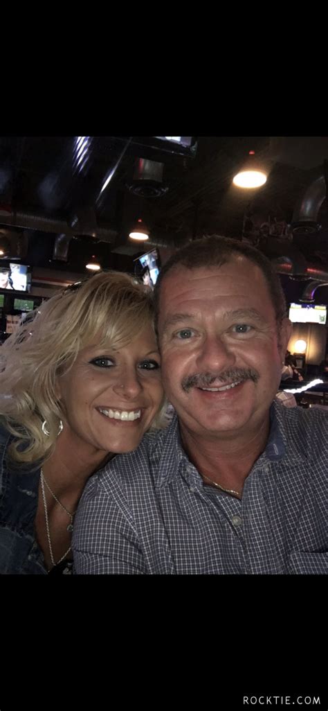 The total driving distance from north carolina to california is 2,579milesor 4 150kilometers. Couple Charlotte Swingers Hotwife Cuckold