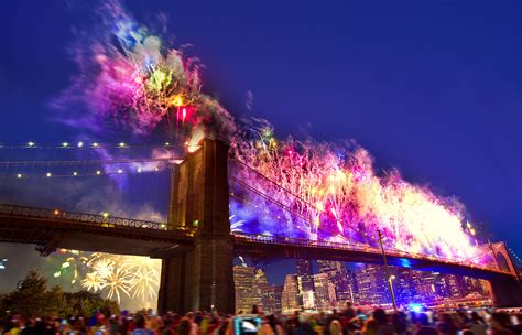 new year s eve party cruises in nyc the top 3 party cruises in nyc