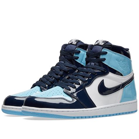 The silhouette that started it all shifted the paradigm of footwear when it debuted in 1985. Air Jordan 1 Retro High OG W Obsidian, Blue Chill & White ...