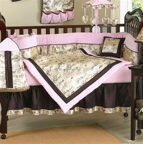 Bedding idea | Girl crib bedding sets, Crib bedding girl, Baby girl crib bedding