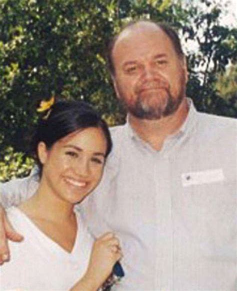 Meghan Markles Father Pulls Out Of Her Wedding Says Her Mother Should Walk Her Down The Aisle