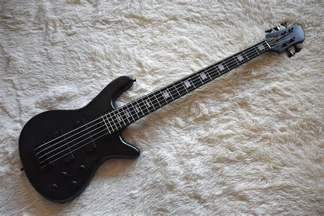 Factory Matte Black Electric Bass Guitar With 5 Stringsblack Hardware