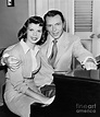 Frank Sinatra With Daughter Nancy Photograph by Bettmann | Fine Art America