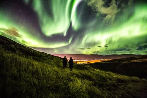 Beautiful Northern Lights Over Akureyri Iceland Rpics