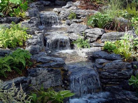Weitere ideen zu garten, bachlauf im garten, wasser im garten. Bachlauf im Garten - Teich mit Bachlaufanlage bauen