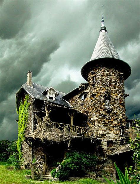 17 Magical Homes That Look Like Theyre Straight Out Of A Fairy Tale