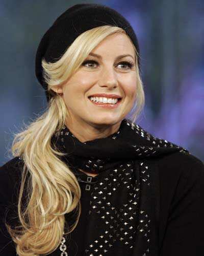 Country Singer Faith Hill Performs On The Nbc Today Television