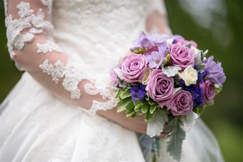 Top 10 Flowers For The Most Beautiful Wedding Bouquets