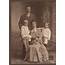 A Family Portrait From The Victorian Era  Portraits Vintage