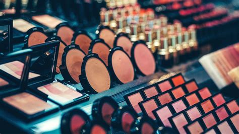 10 Luxury Cosmetics And High End Makeup Products You Must Own