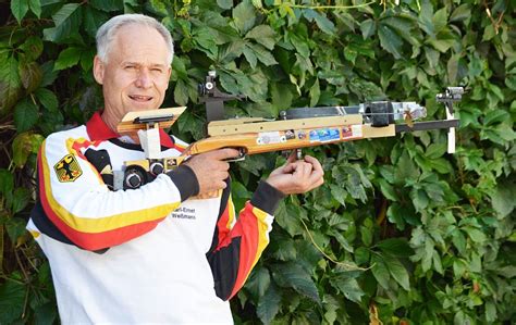 The weißmann apartment has a terrace, sauna, kitchen, bedroom, living room, satellite tv and bathroom. Meßstetten: Karl-Ernst Weißmann holt Weltmeistertitel - Meßstetten & Großer Heuberg ...