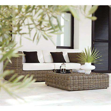 Covering the wall on the right is textured wallpaper. Impressive Filipino-inspired Condo Interior Design Ideas