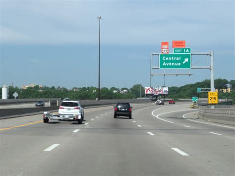 Kansas Interstate 670 Westbound Cross Country Roads