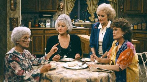Episodes Of The Golden Girls That Prove How Great Lifes Second Act Can Be