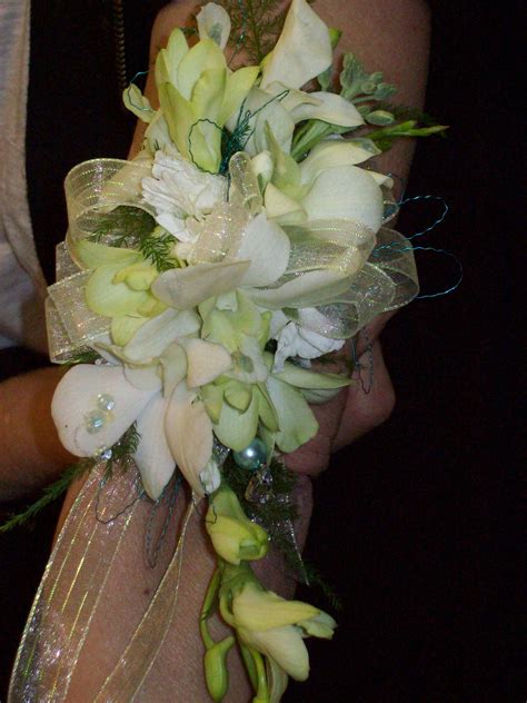 Arm Corsage For Proms Wrist Corsage Prom Corsage Prom Fun Floral