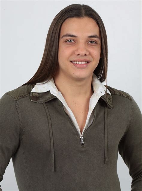 Ouça estações relacionadas a wesley safadão no vagalume.fm. #ForróNotícias: Wesley Safadão vive Barman em Campanha ...