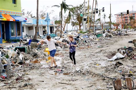 Hurricane Ian Photos Devastating Damage In Cuba Florida Carolinas