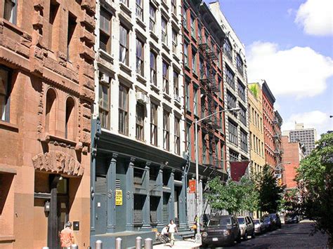 The Ultimate Neighborhood Guide To Soho New York City