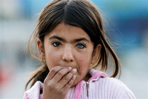 Compelling Eyes Kabul Afghanistan Afghan Girl Face