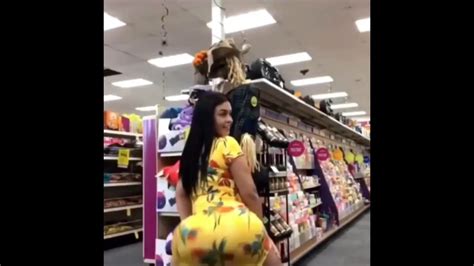 Big Booty Latina Twerking In Sundress Youtube