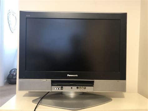 Panasonic Viera Tv 26 Inch Model No Tx 26lxd50 In Long Ditton