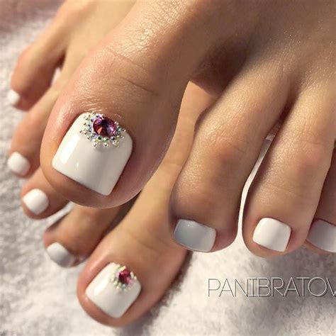 Over 50 Incredible Toe Nail Designs For Your Perfect Feet Pedicure