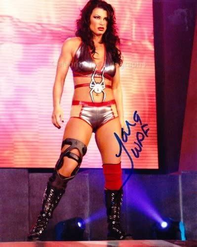 Tara Aka Lisa Marie Varon Wwe Tna Wrestler Genuine Autograph At