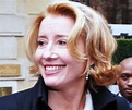 Emma Thompson Biography - Facts, Childhood, Family Life & Achievements