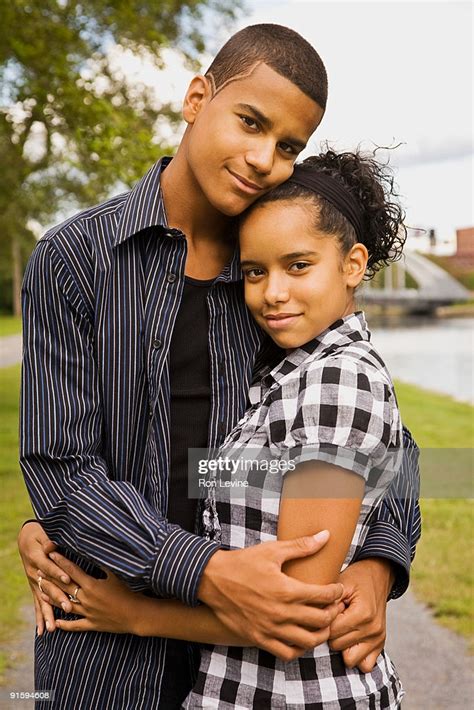 Korean teenagers react to american teenagers' love relationships! Teen Couple Hugging Portrait Stock Photo | Getty Images