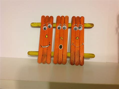 Pumpkin Popsicle sticks | Popsicle stick crafts, Craft stick crafts, Popsicle sticks