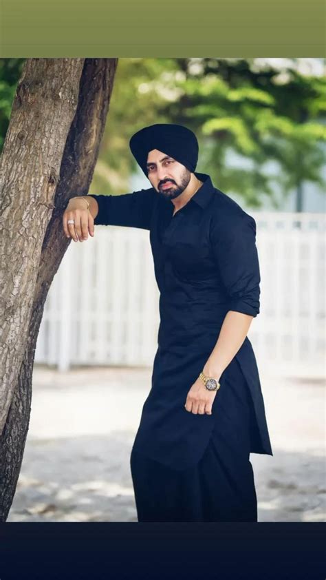 Desi Punjabi Style Kurta Chadra Celebrity Photos Global Dress